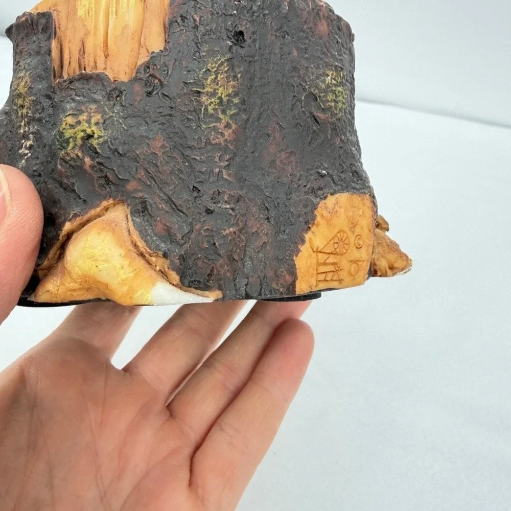 Bear Figurine Tree Stump Planter Pot Candle Holder Beehive Rustic Decor Cutecore